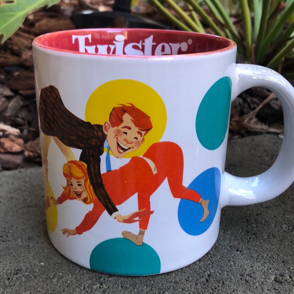 Hasbro 22 oz “TWISTER” Mug with Gift Box